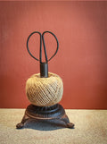 Snorholder med saks