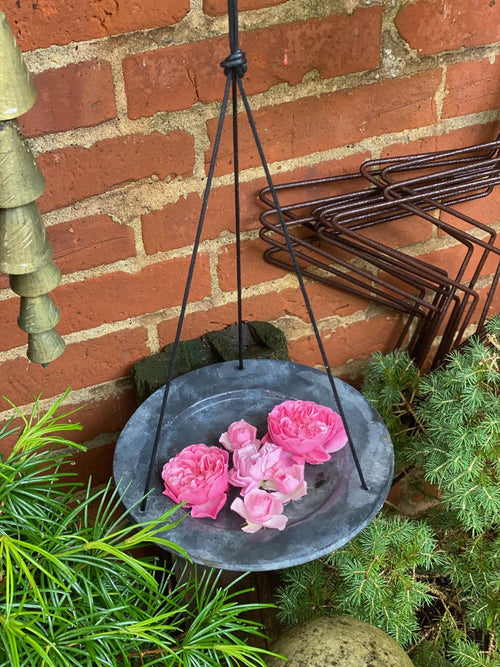 Fuglebad / blomsterfad