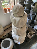 Krukke i rå cement