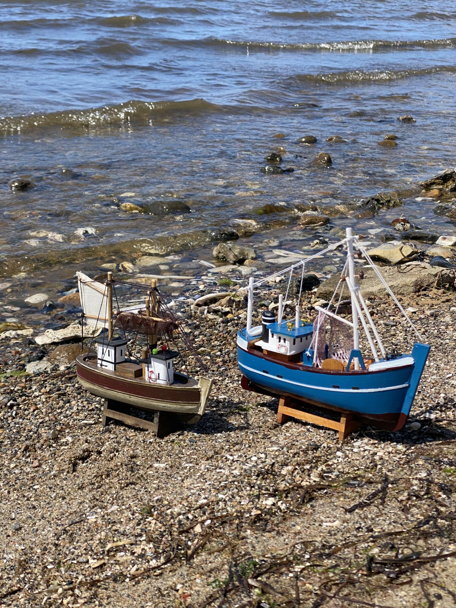 Dekorativ fiskekutter i træ
