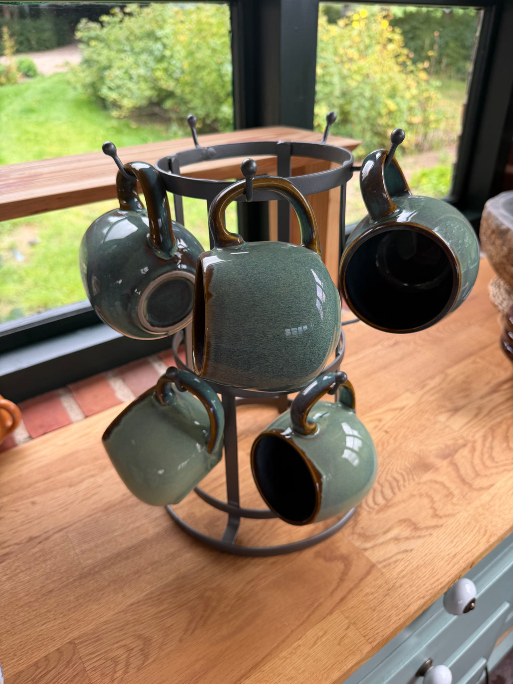 Holder til krus og kopper