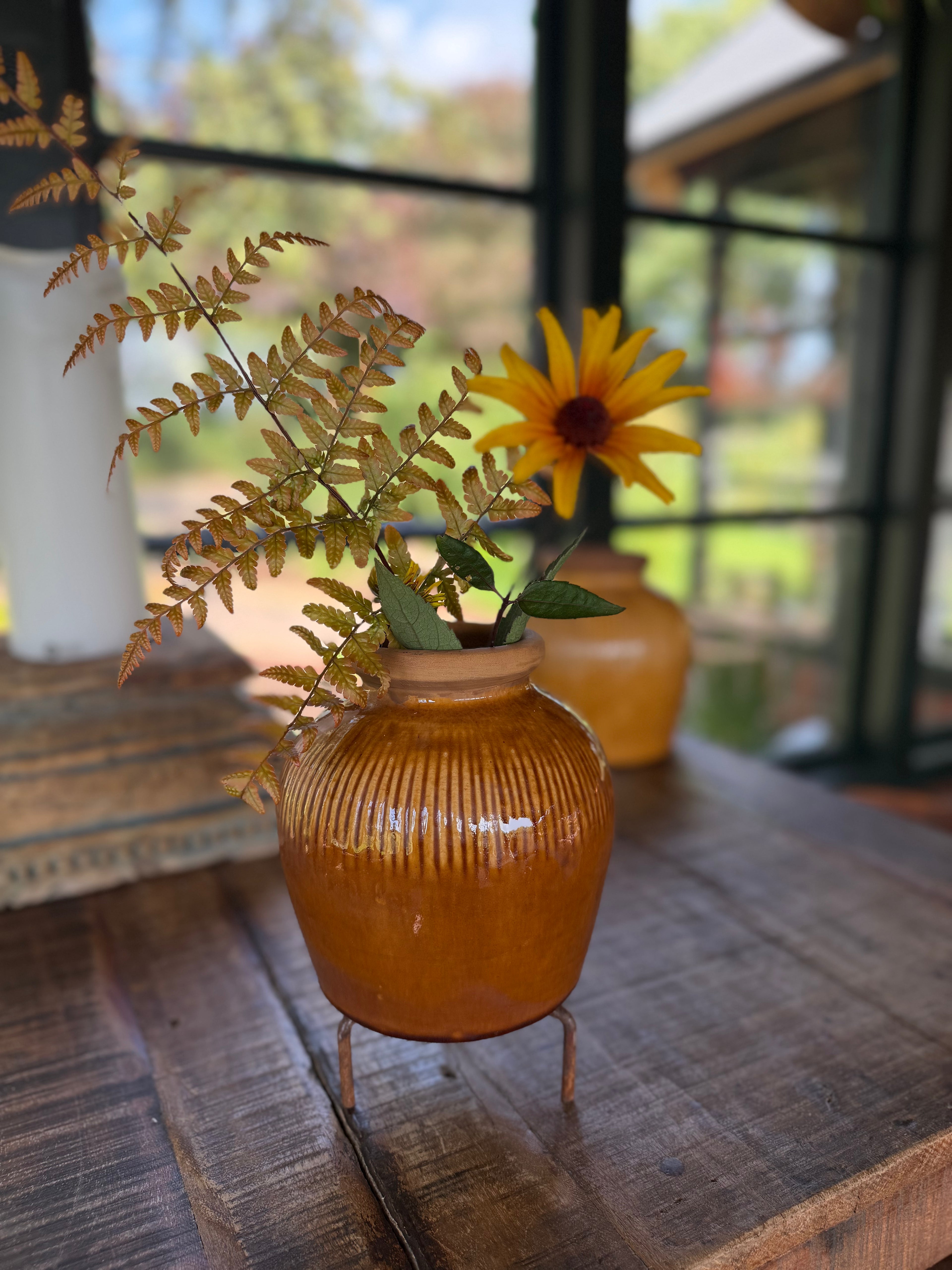 Rustik vase i glaseret ler – Almond