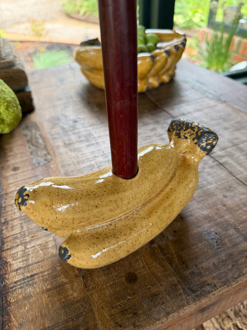 Banan-lysestage i stentøj