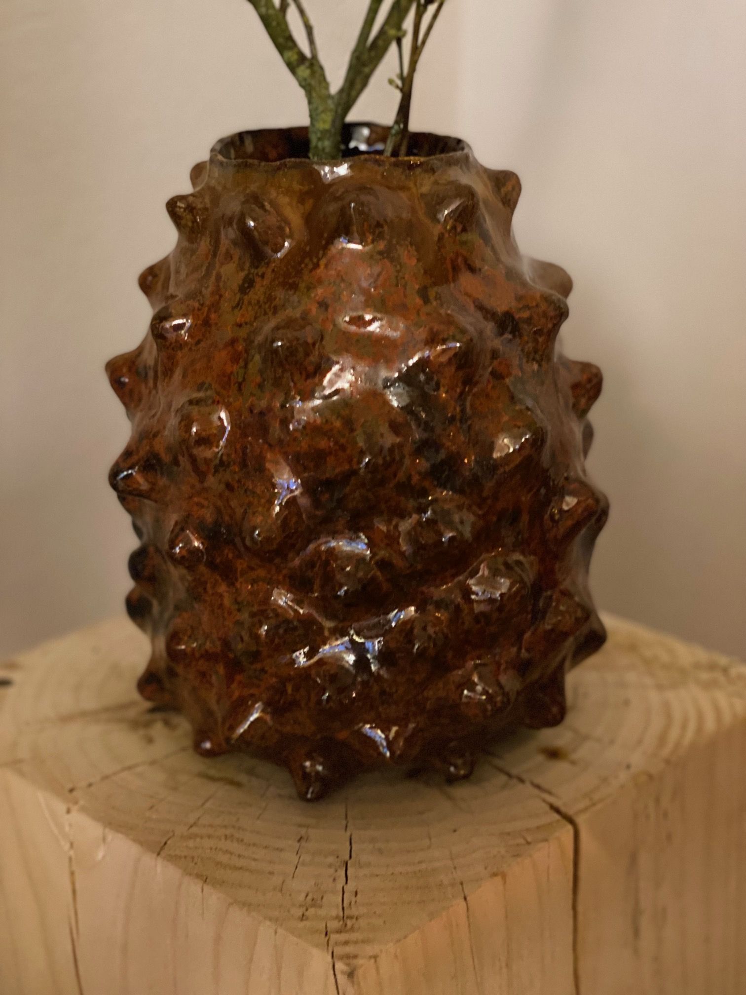 Stor skulpturvase