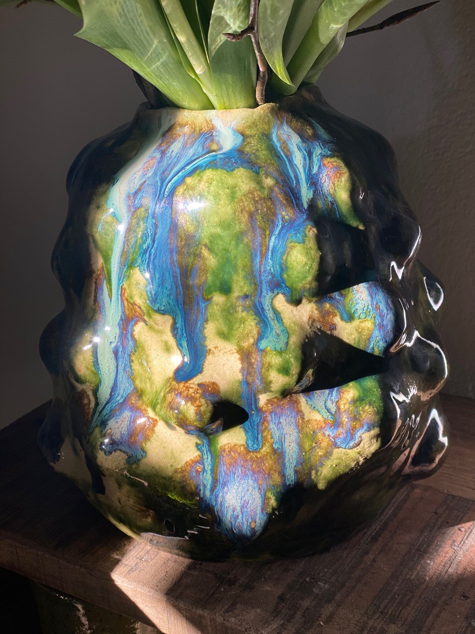 Skulptur-vase med knopper