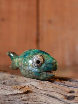 fisk i raku keramik