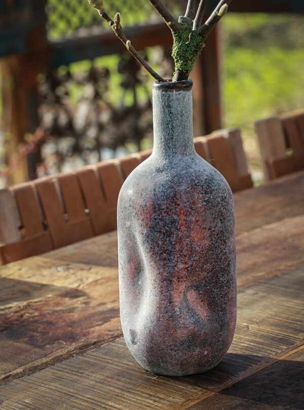 Vase i organisk facon - mat rød/brun